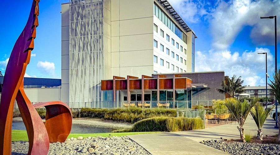 Jet Park Hotel & Conference Centre near AKL