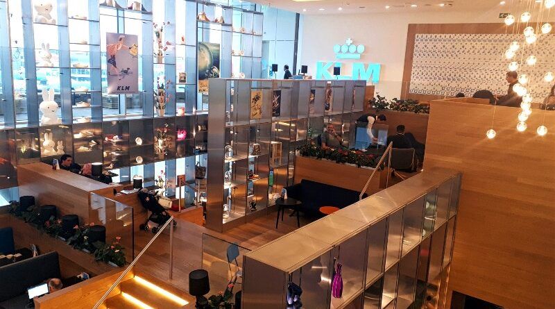 KLM Crown Lounge (Non-Schengen) at AMS