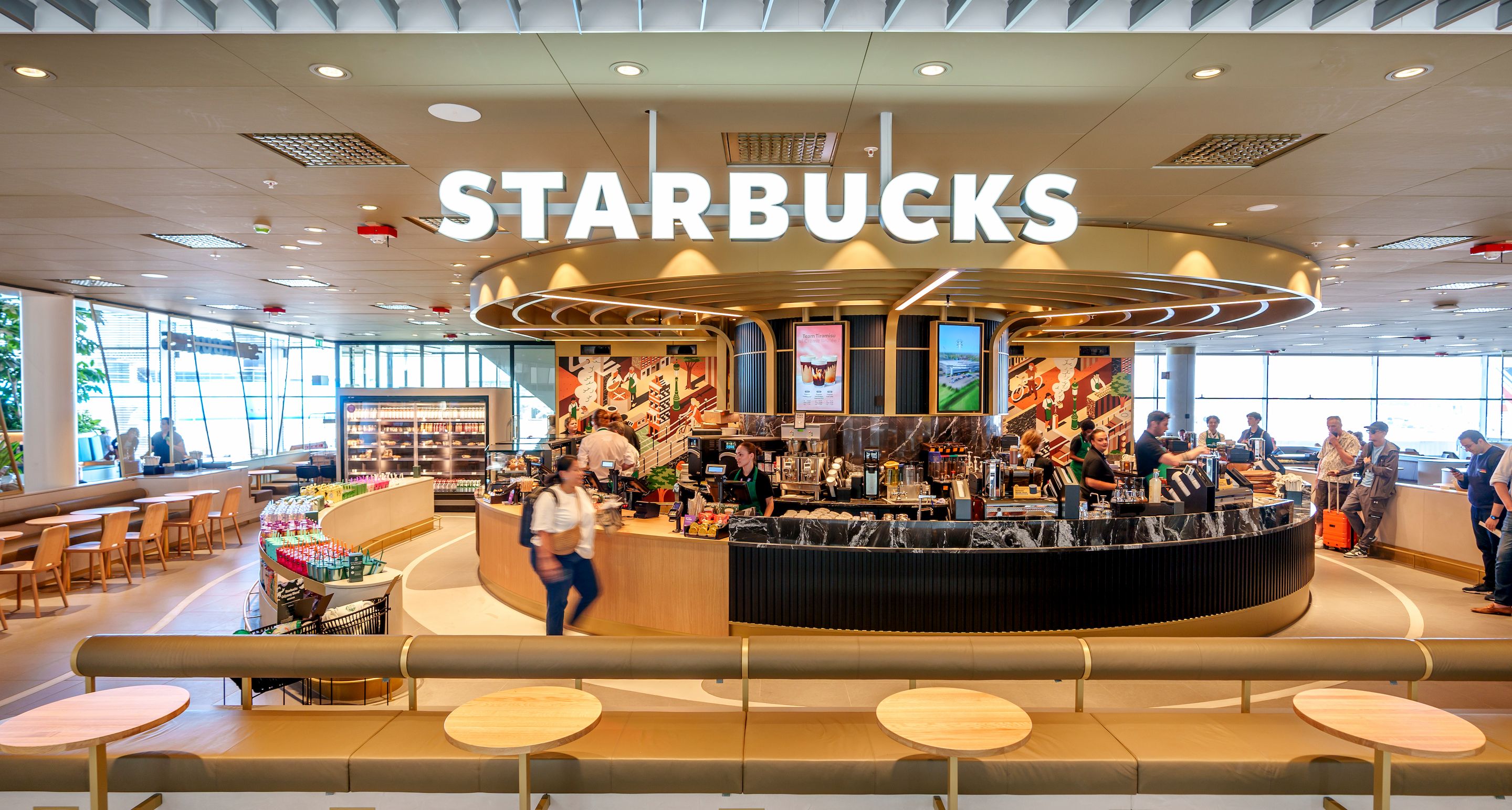 Starbucks restaurant at AMS Airport