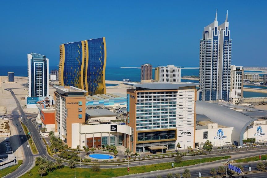 Le Meridien Bahrain City Centre near BAH
