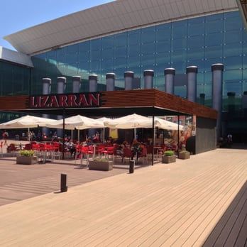 Lizarran restaurant at BCN Airport