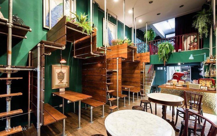 Lhong Tou Cafe restaurant at BKK Airport