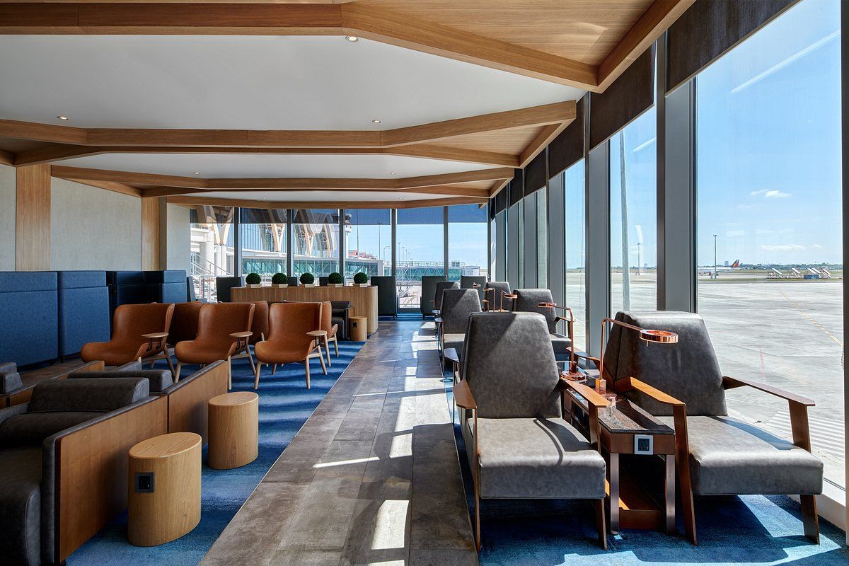 Cebu Pacific Premium Lounge at CEB