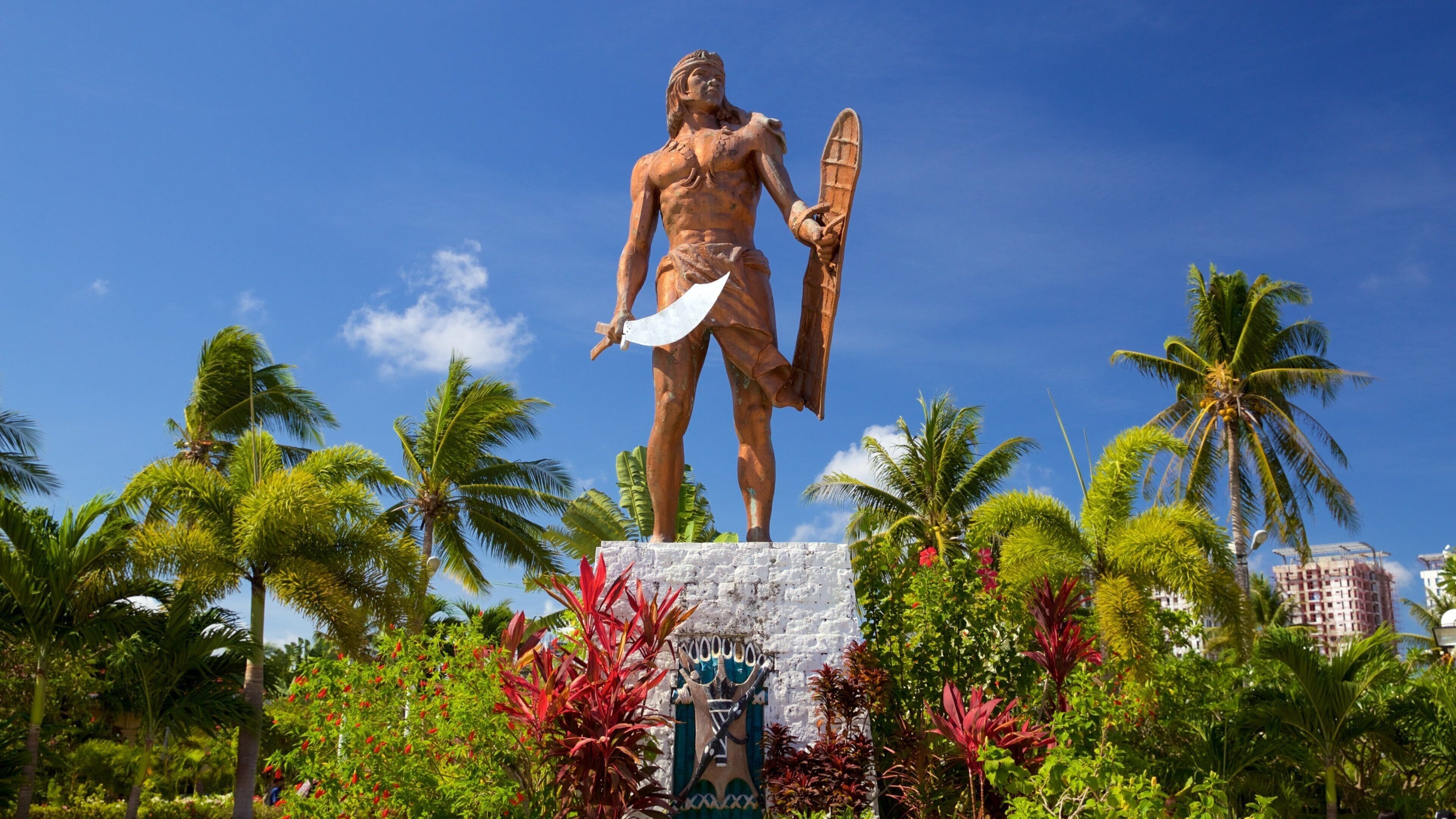 Lapu-Lapu Shrine and Beach at CEB