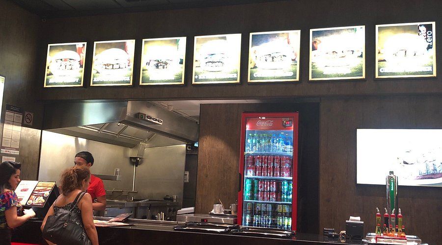 Mania de Churrasco at CNF