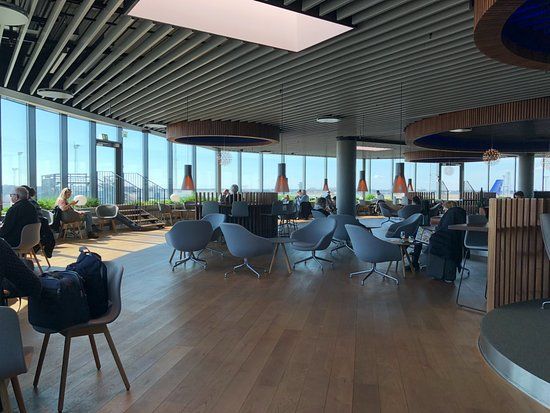 Emirates Lounge at CPH