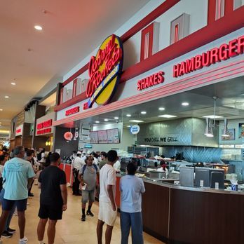 Johnny Rockets at CUN