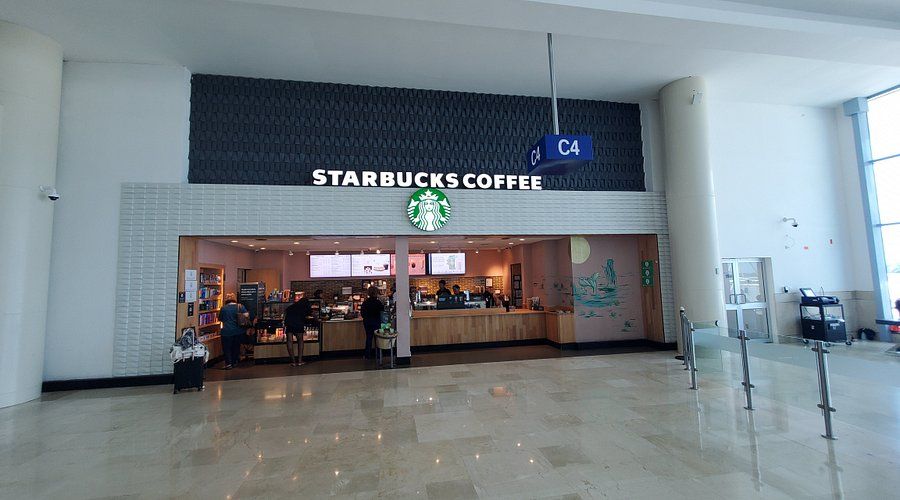 Starbucks at CUN