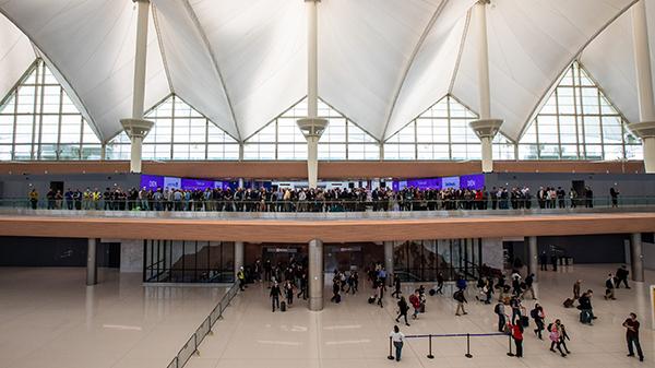 DEN Jeppesen Terminal (Great Hall)