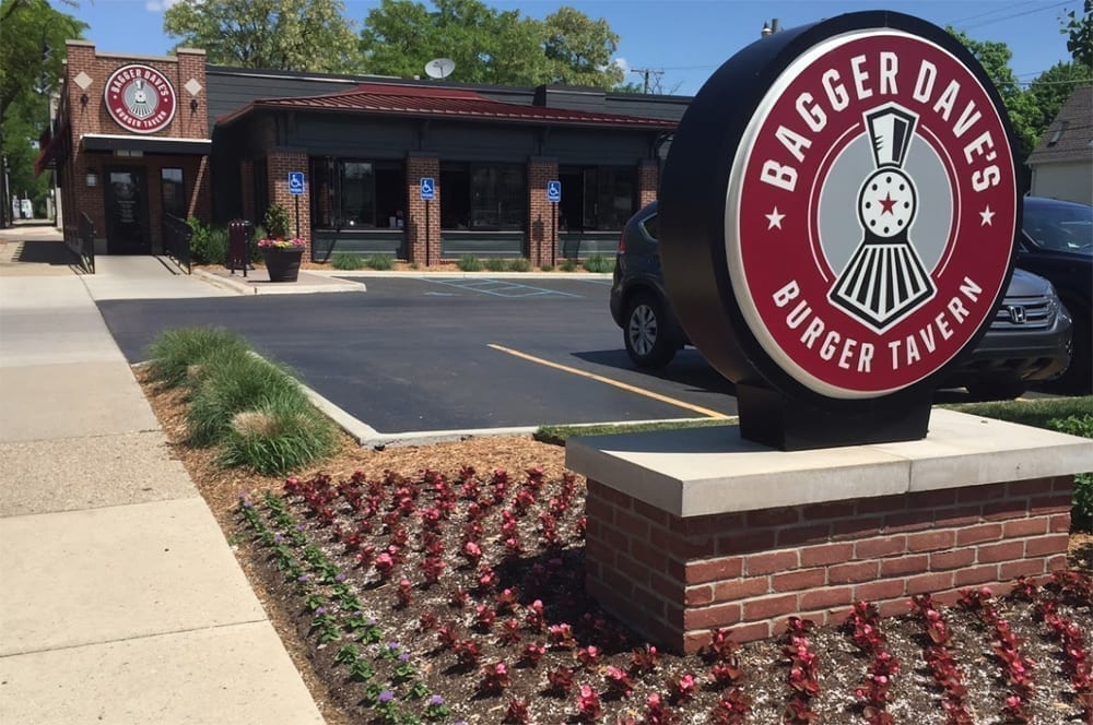 Bagger Dave's Burger Tavern at DTW