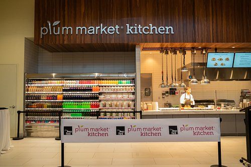 Plum Market Kitchen restaurant at DTW Airport
