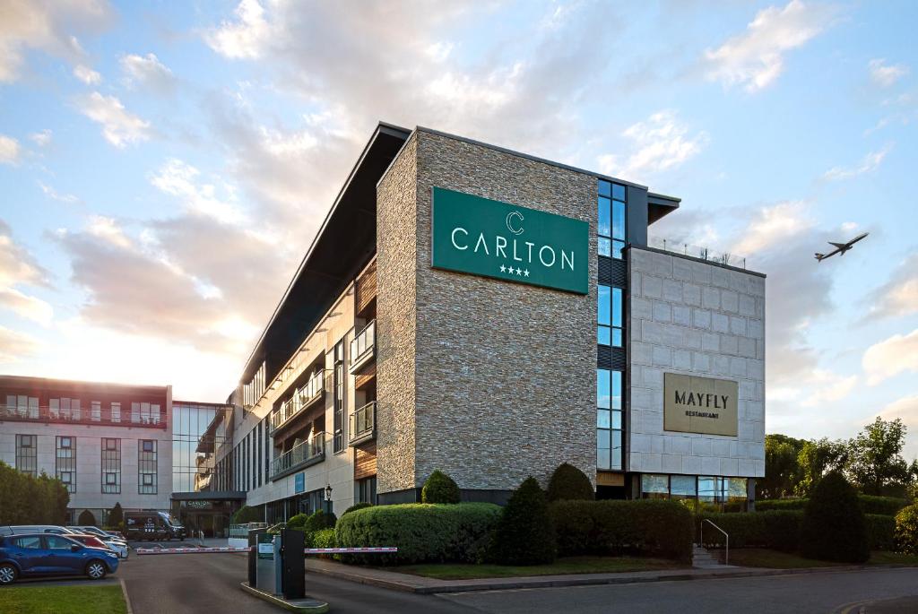 Dublin Airport Carlton Hotel near DUB