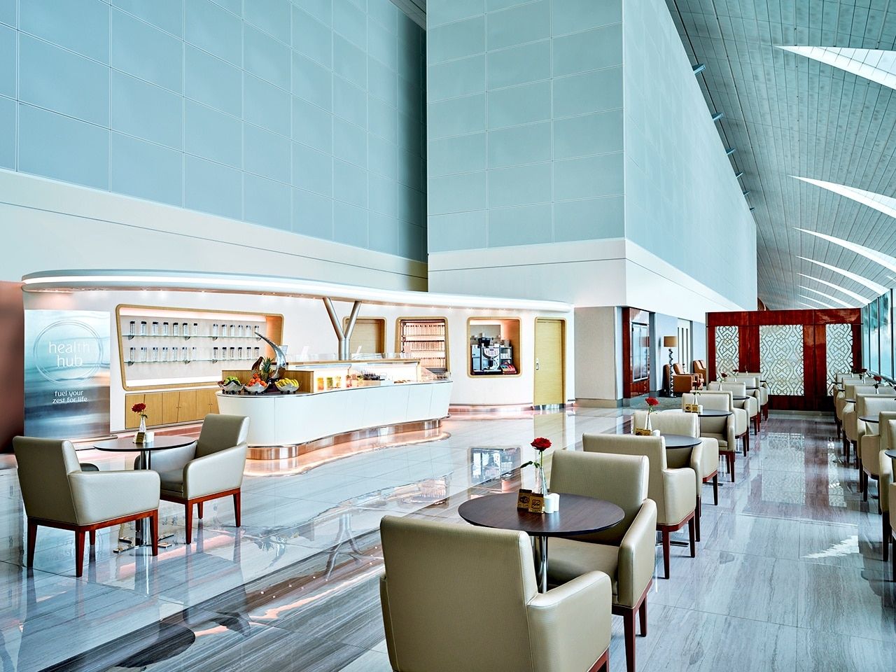 Emirates Business Class Lounge at DXB