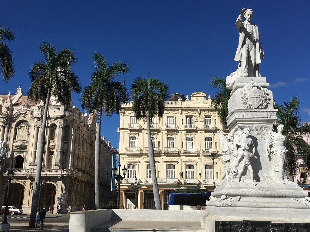 Old Havana Walking Tour (Habana Vieja) at HAV