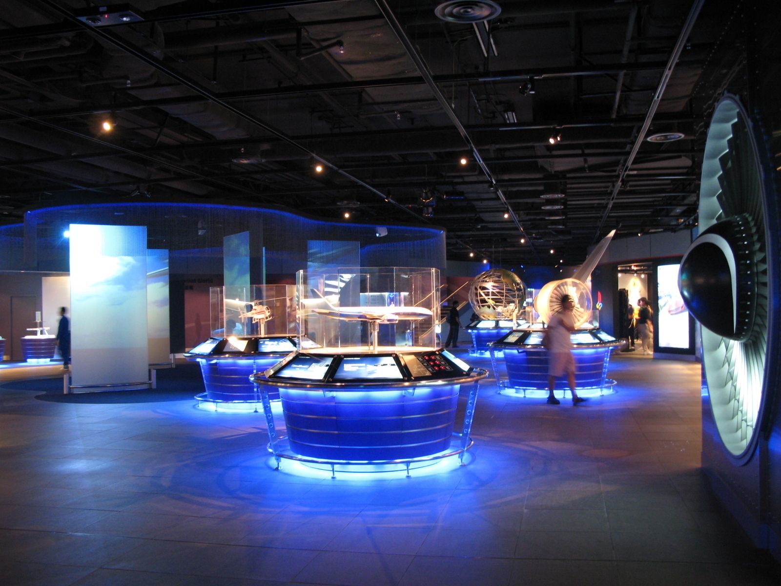 Aviation Discovery Centre at HKG