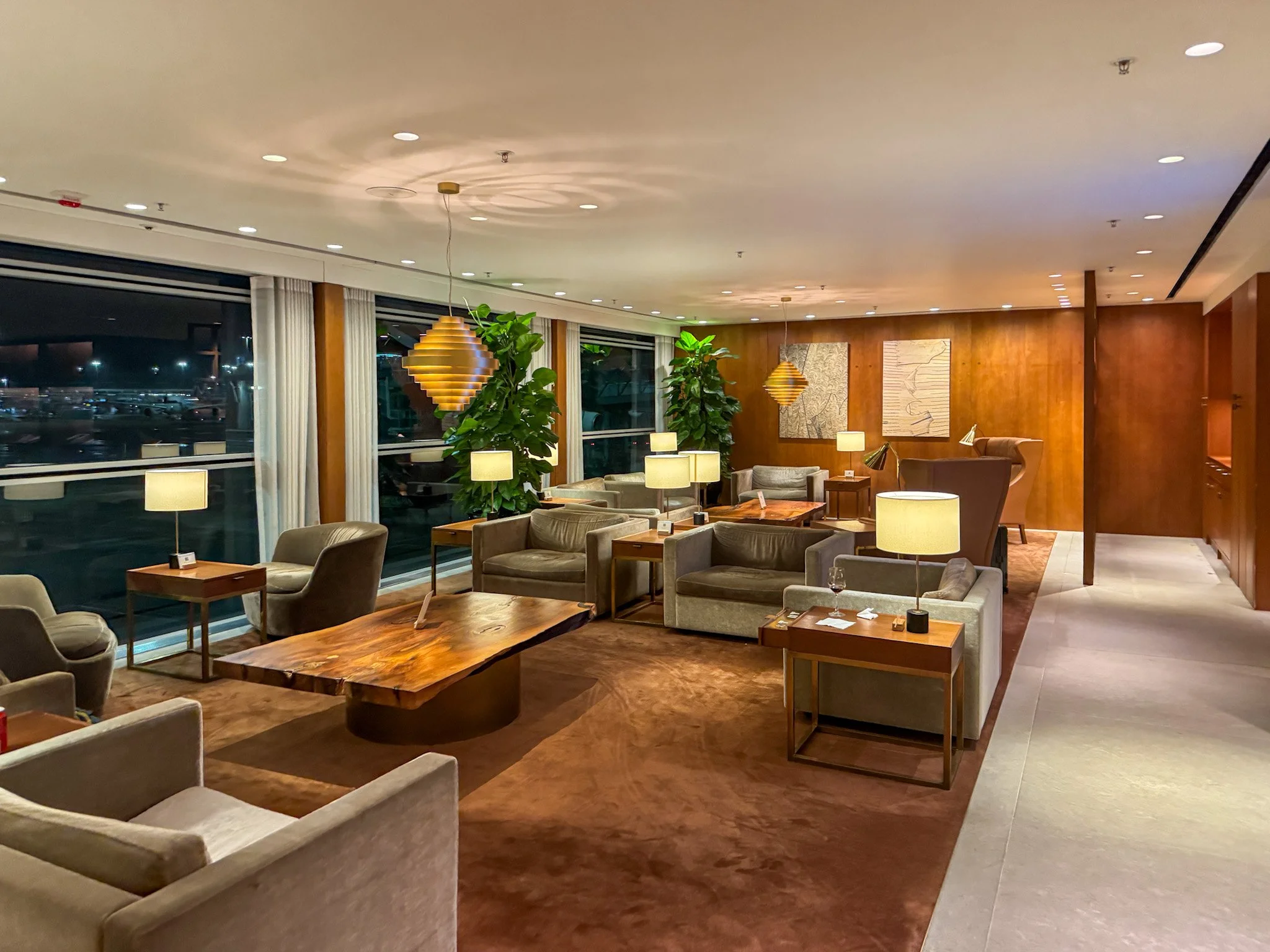 Cathay Pacific The Pier First Class Lounge at HKG