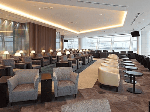 TIAT Lounge at HND
