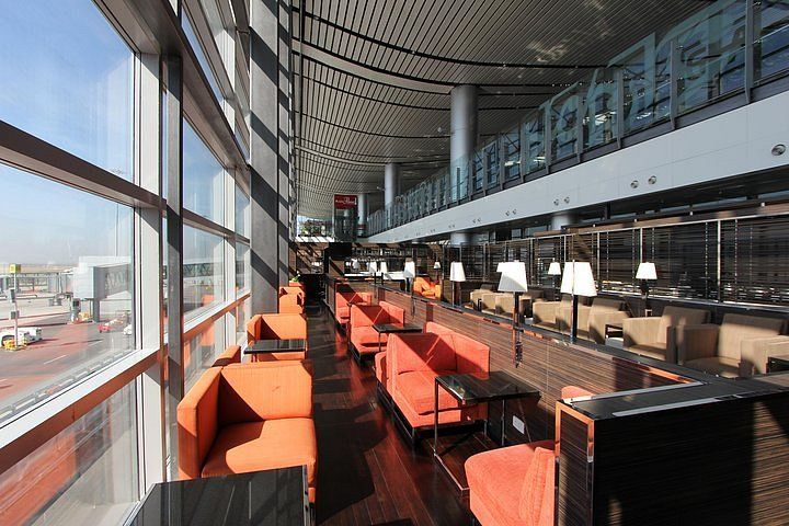 Above Ground Level (AGL) Lounge at HYD