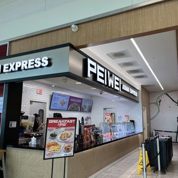 Pei Wei Asian Kitchen at IAH