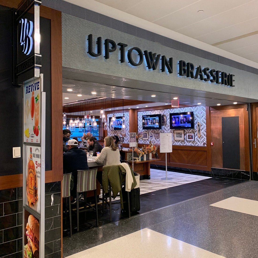 Uptown Brasserie at JFK