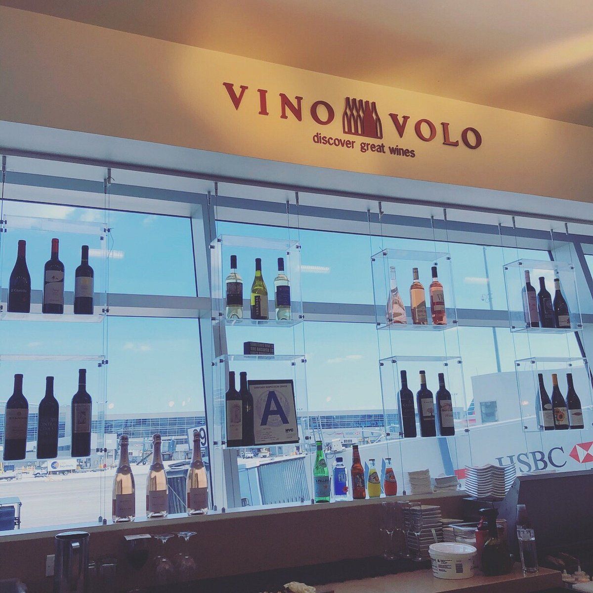 Vino Volo restaurant at JFK Airport