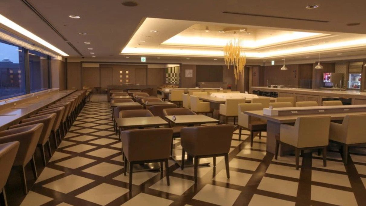 JAL Sakura Lounge at KIX