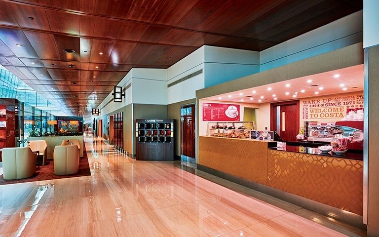 Emirates Lounge at LHE