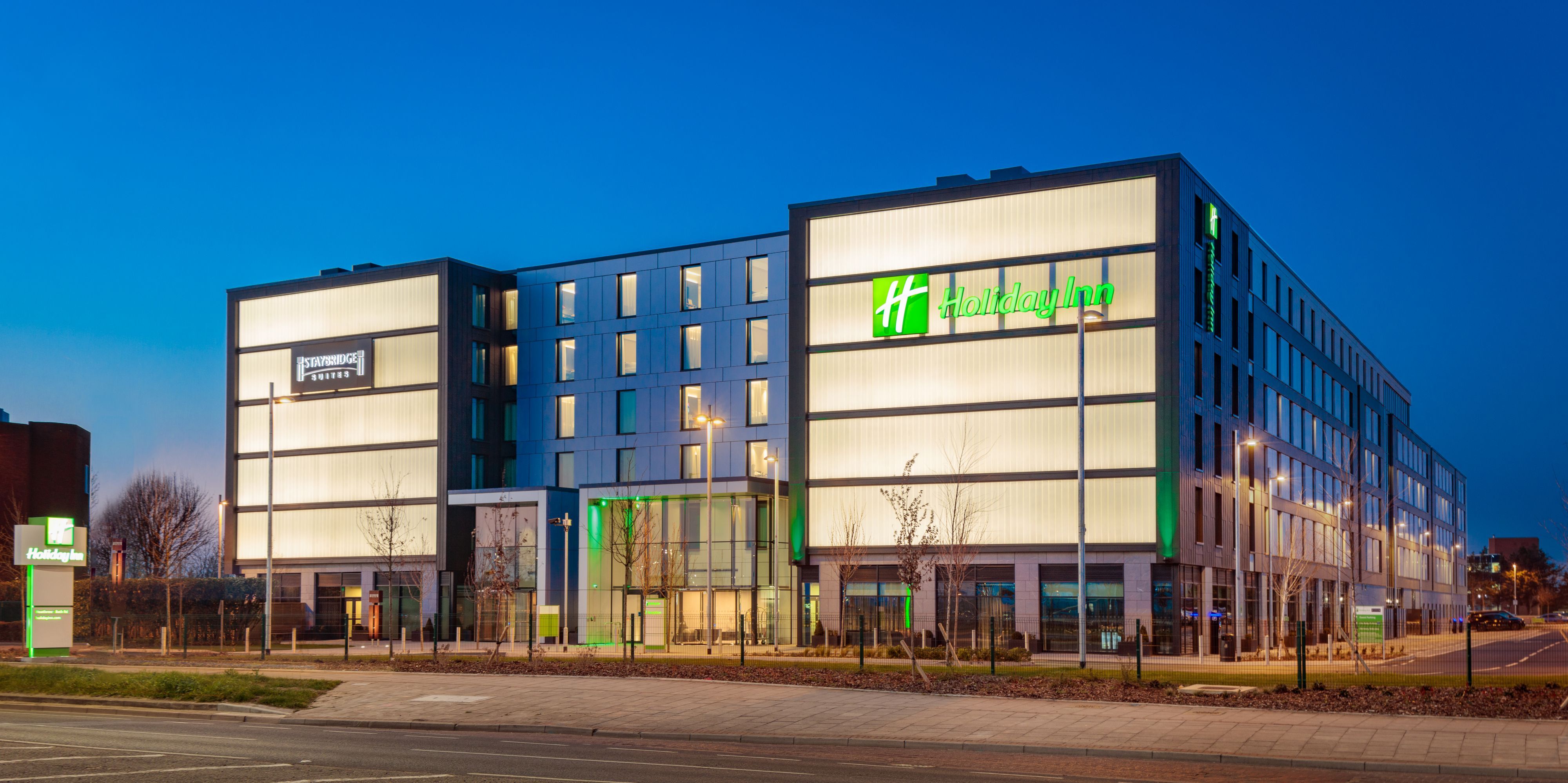Holiday Inn London Heathrow - Bath Road near LHR