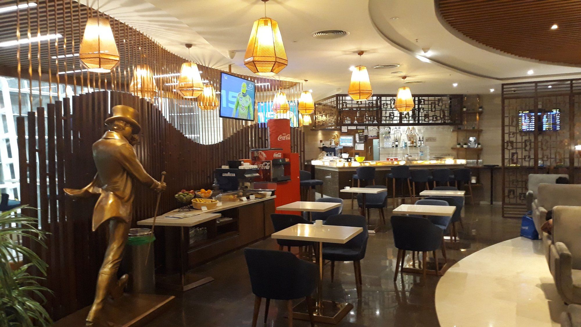 Travel Club Lounge (Domestic) at MAA