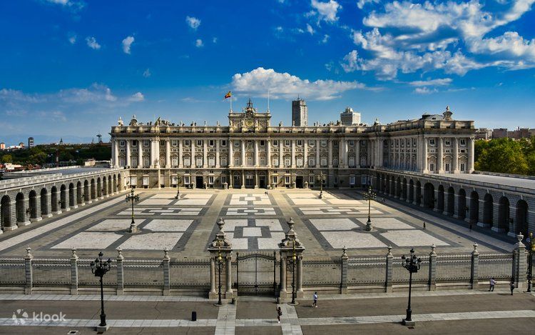 Visit the Royal Palace at MAD