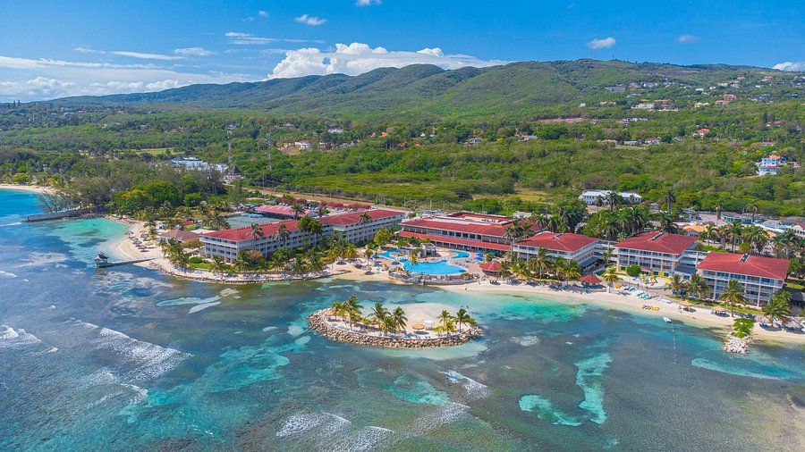 Holiday Inn Resort Montego Bay near MBJ
