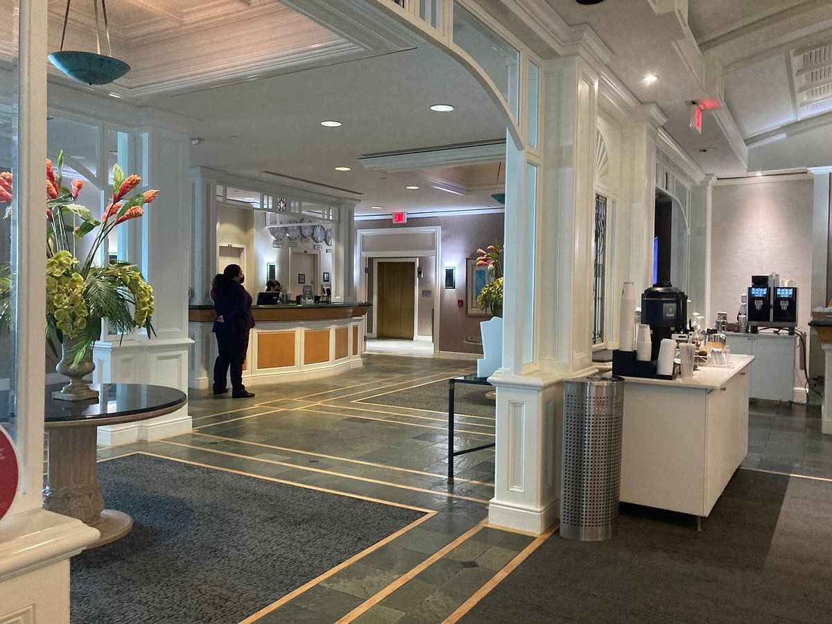 Delta Sky Club at MCO