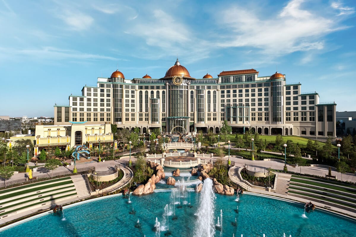 Universal Orlando Resort from MCO