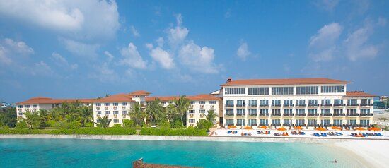 Hulhulé Island Hotel near MLE