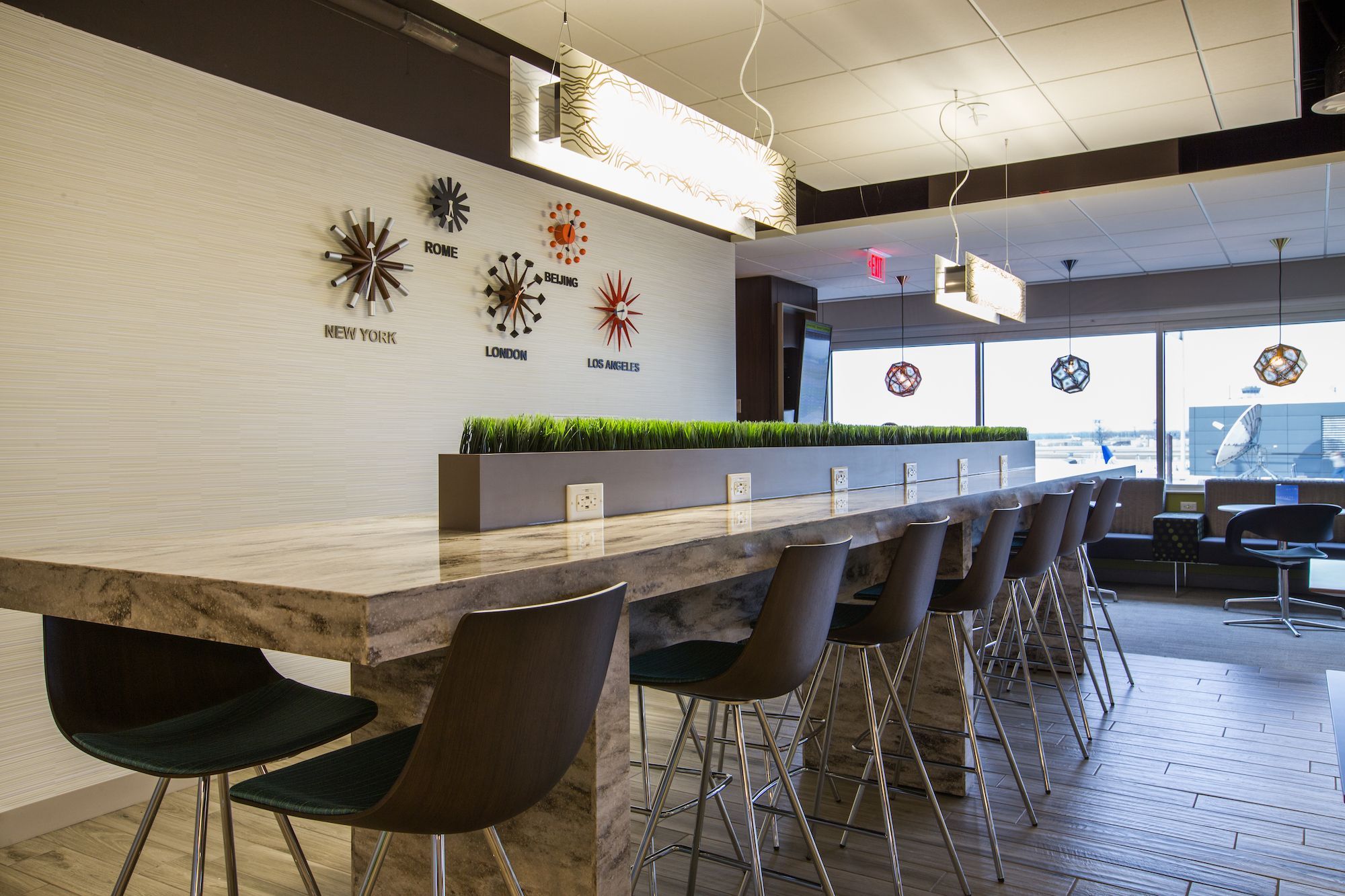 Escape Lounge at MSP