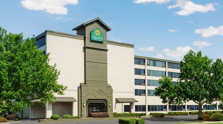 La Quinta Inn & Suites New Orleans Airport near MSY
