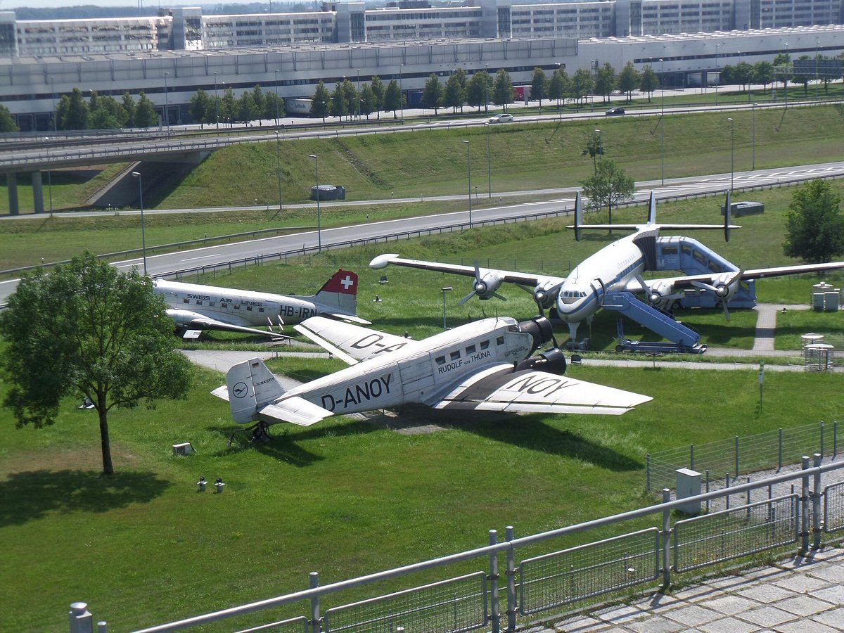 Visitors Park & Viewing Hill at MUC
