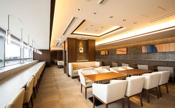 JAL Sakura Lounge at NGO