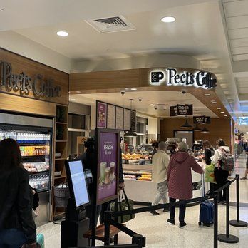 Peet's Coffee & Tea at OAK