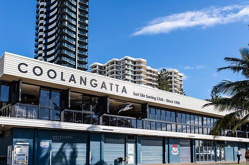 Coolangatta Surf Club Café at OOL