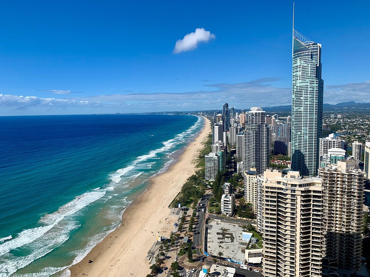 Surfers Paradise from OOL