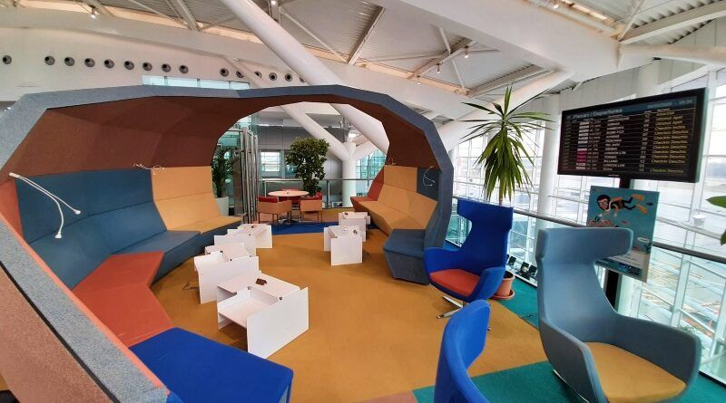 MasterCard Business Lounge at OTP