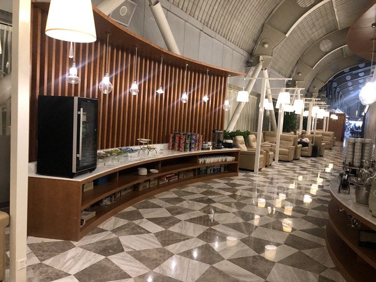 China Southern Sky Pearl Lounge - T2 at PEK