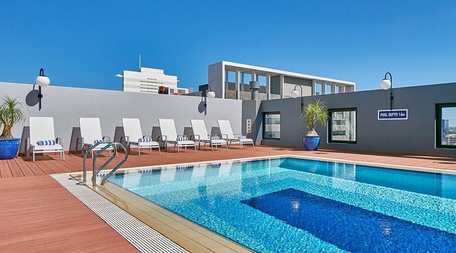 Mercure Perth Airport near PER