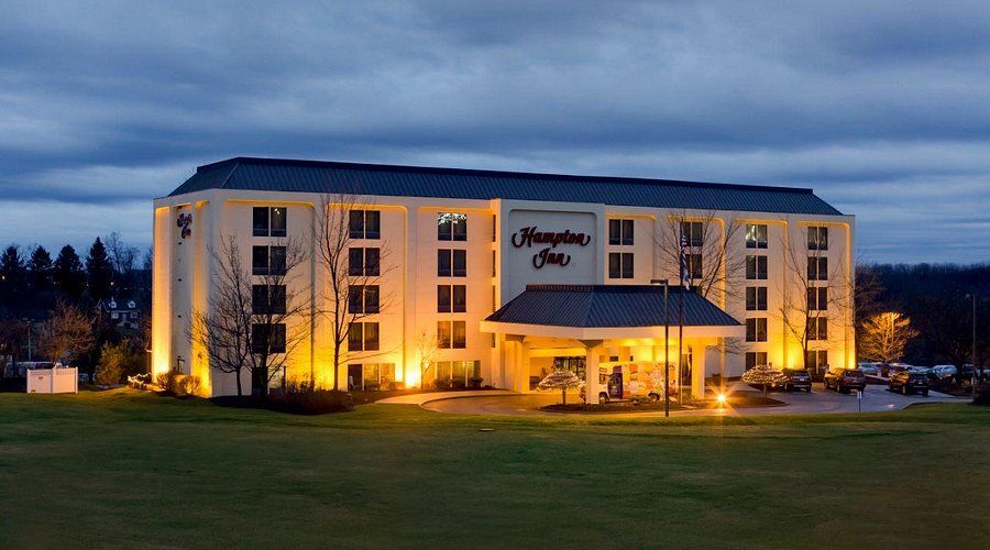 Hampton Inn Pittsburgh Airport near PIT