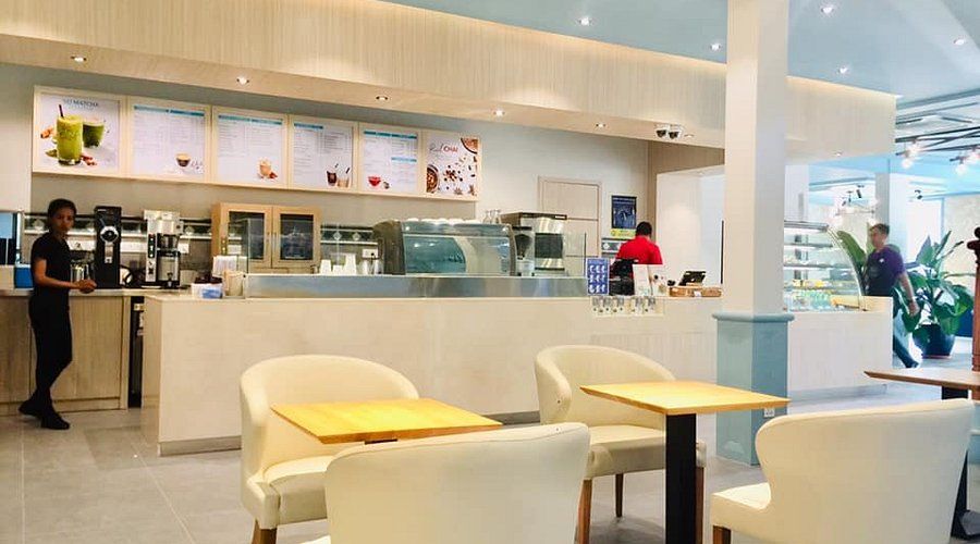 The Coffee Bean & Tea Leaf at PNH