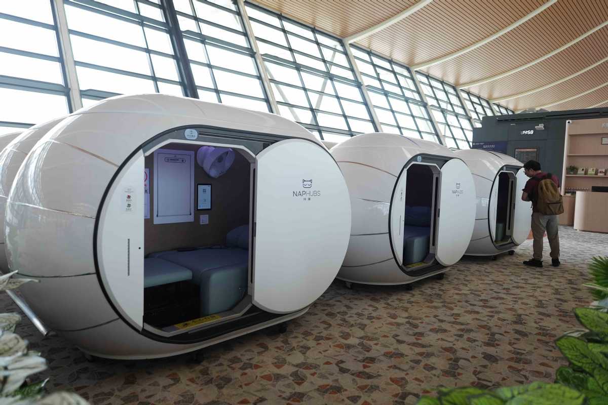 Relax in Airport Capsule Hotel at PVG