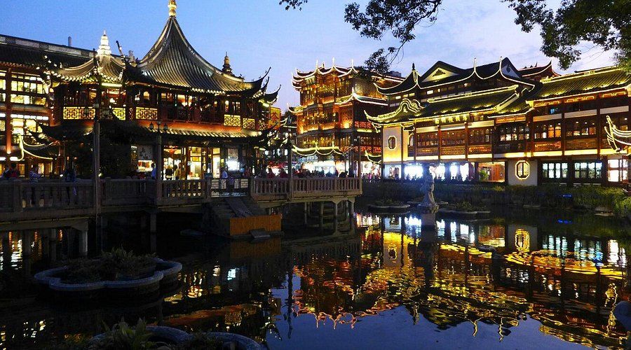 Visit Yu Garden and Old Town at PVG