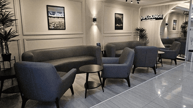 VIP Lounge at SAL