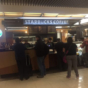 Starbucks restaurant at SCL Airport